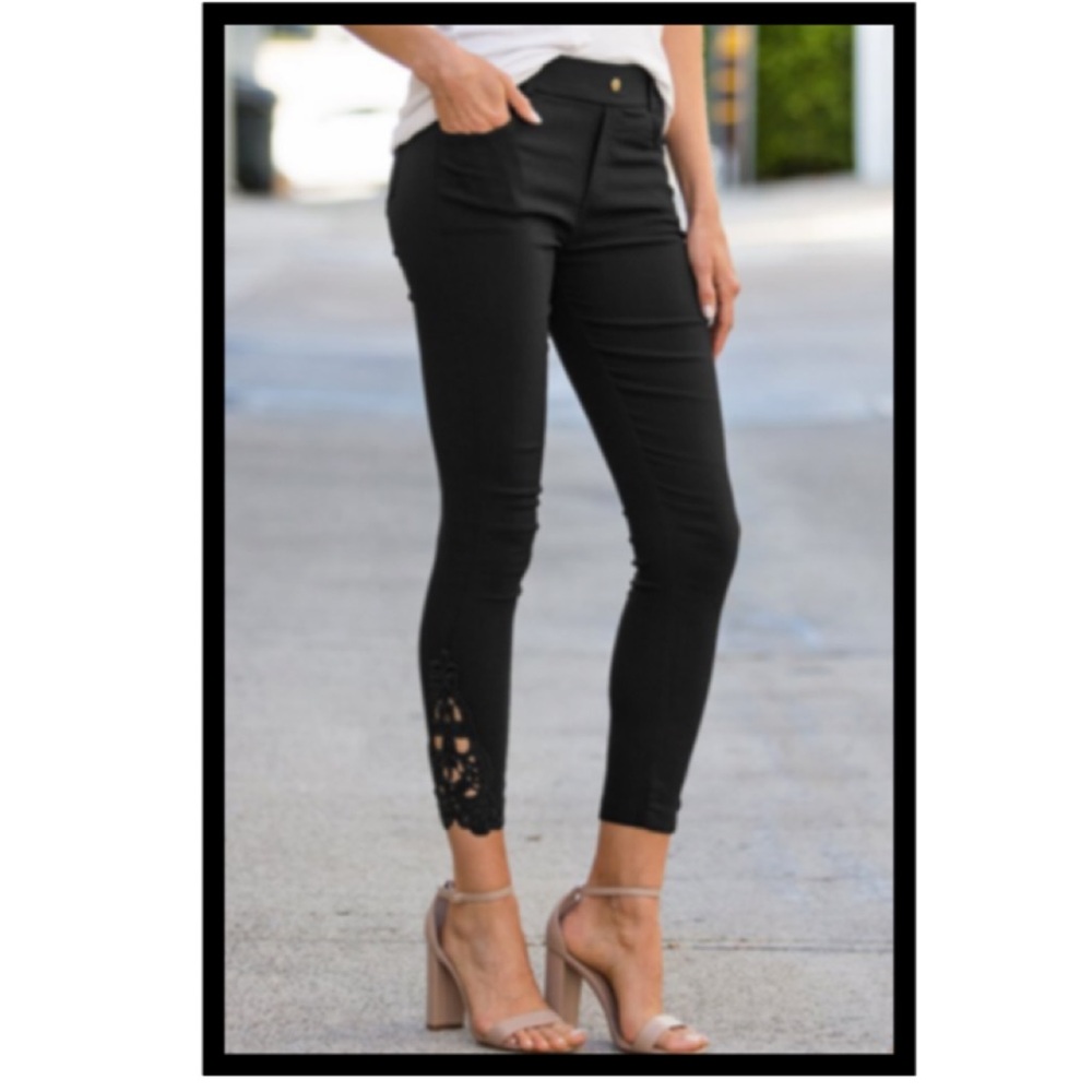 Amaryllis Skinny Cropped Black/ Jeans Pants with Lace Design Detail
